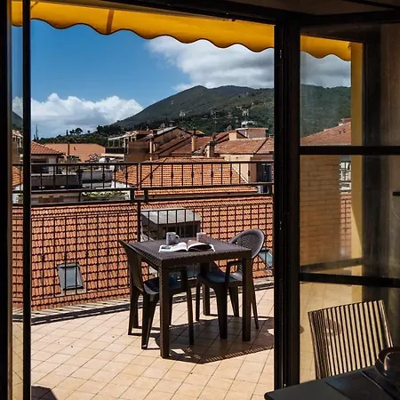 Apartment Dei Mille 31 B *